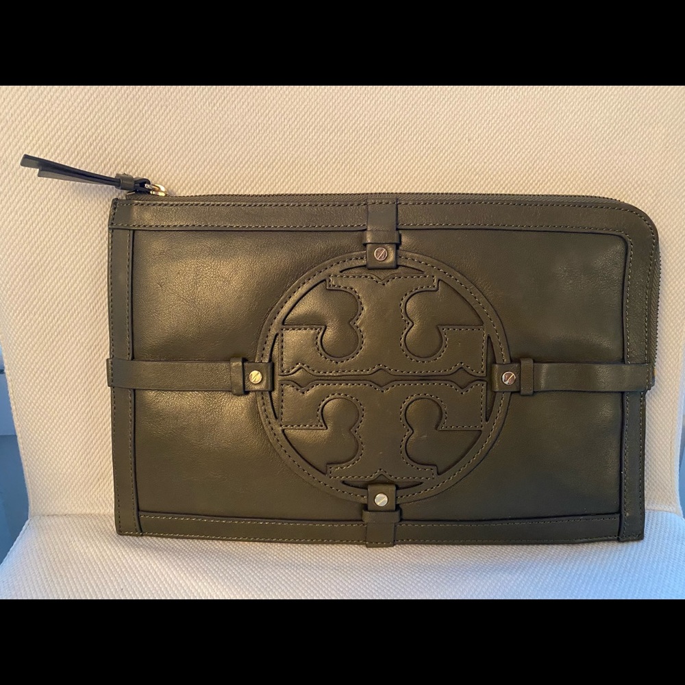 Tory Burch Clutch